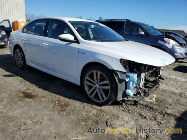 VOLKSWAGEN PASSAT S, 1VWAA7A31JC013534