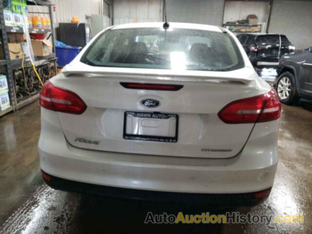 FORD FOCUS TITANIUM, 1FADP3J28JL232561