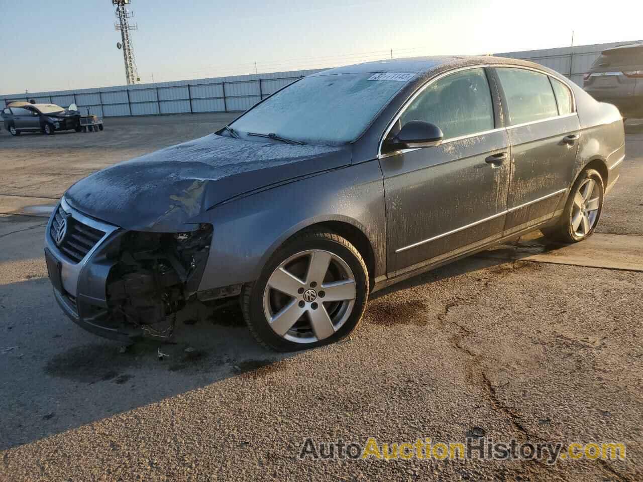 2009 VOLKSWAGEN PASSAT TURBO, WVWJK73C69E078070