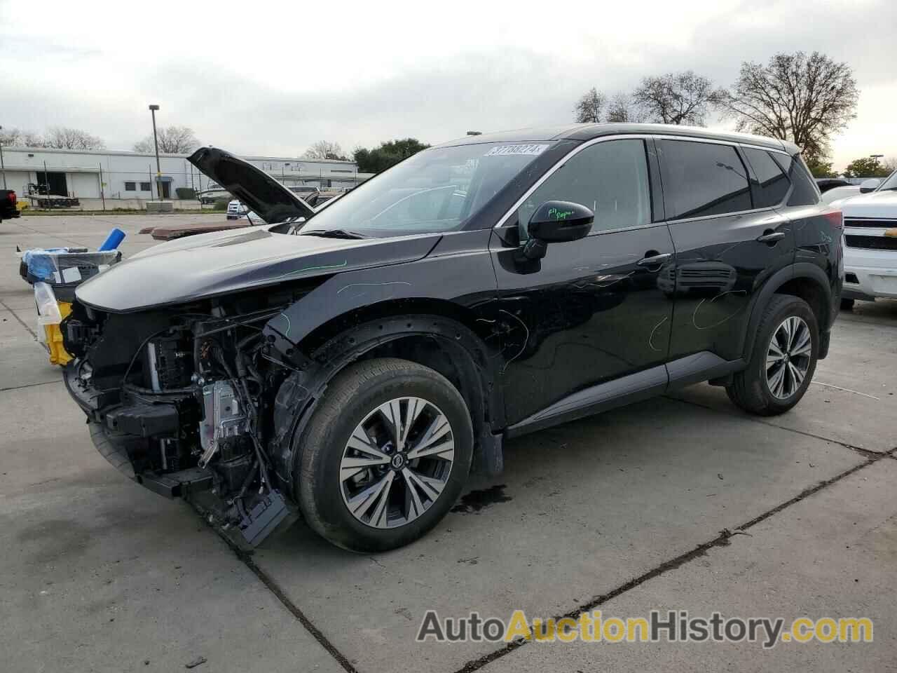 NISSAN ROGUE SV, JN8AT3BB0MW238451