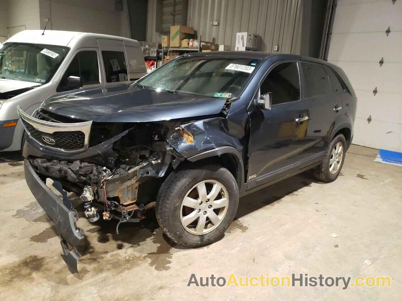 2011 KIA SORENTO BASE, 5XYKTCA18BG102099