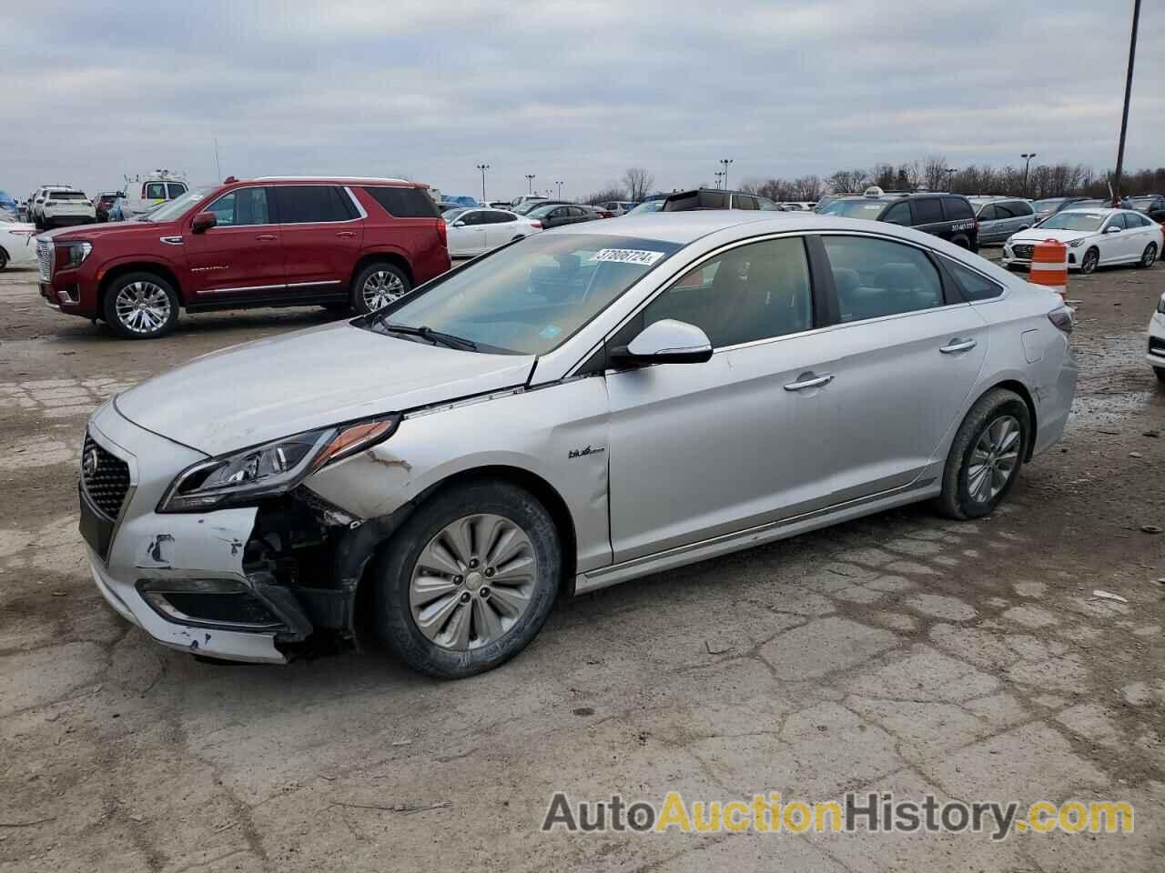 HYUNDAI SONATA HYBRID, KMHE24L11GA016896