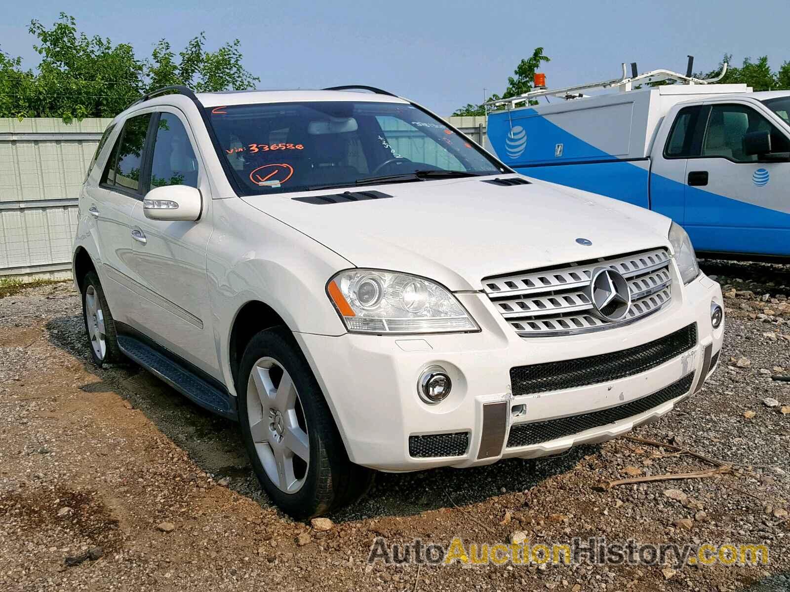 2008 MERCEDES-BENZ ML 550, 4JGBB72E58A336586