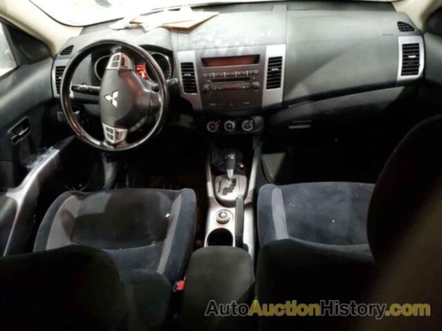 MITSUBISHI OUTLANDER SE, JA4JT3AX8DU600332