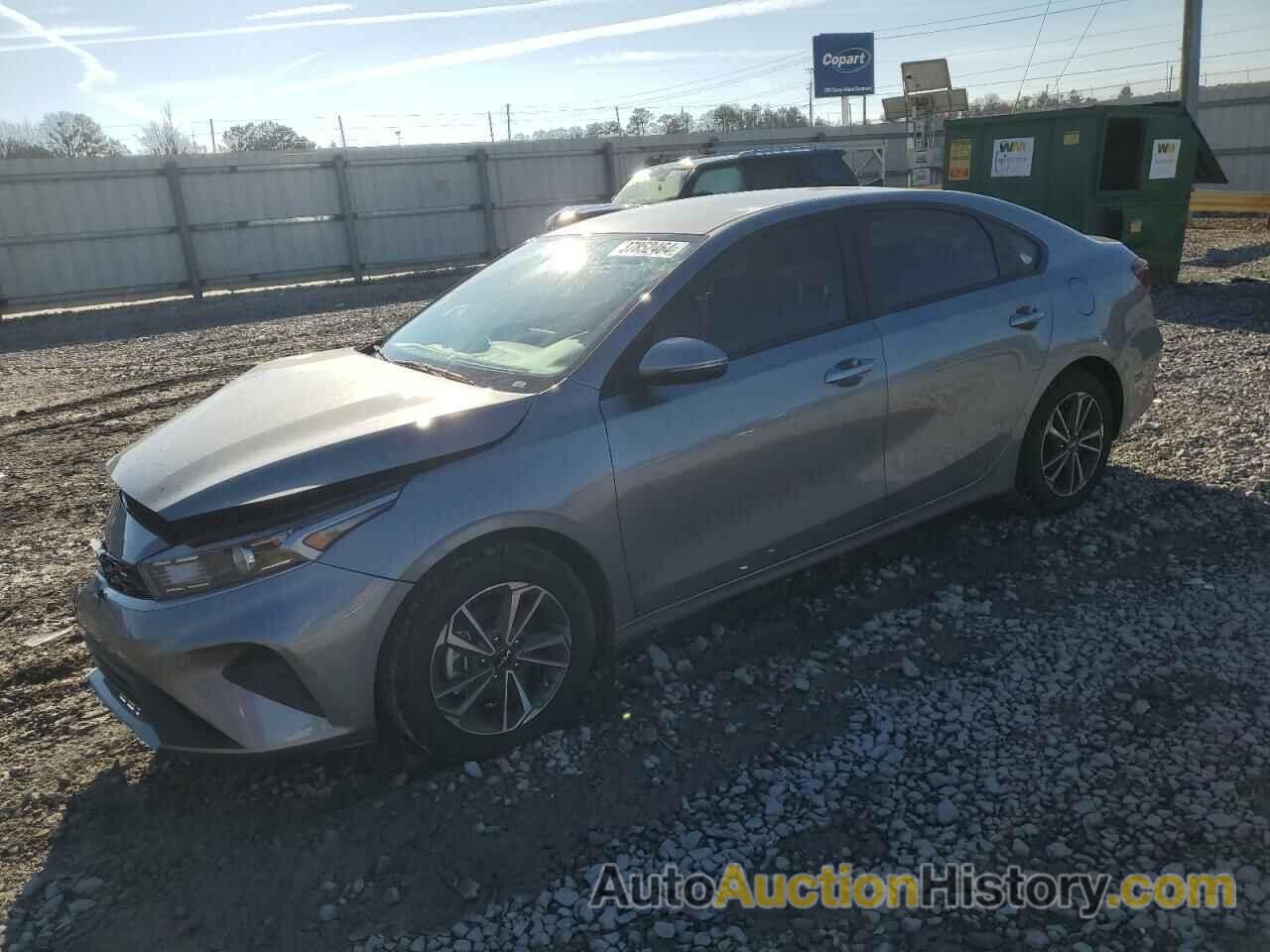 KIA FORTE LX, 3KPF24AD4PE664638