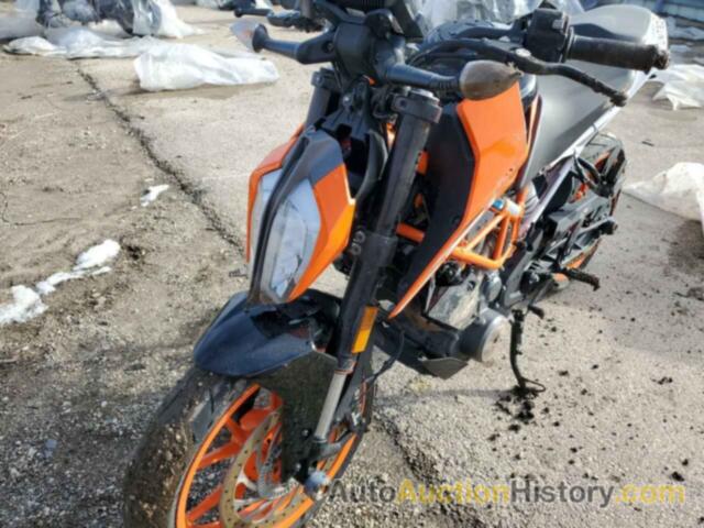 KTM MOTORCYCLE DUKE, MD2JPJ404KC202092