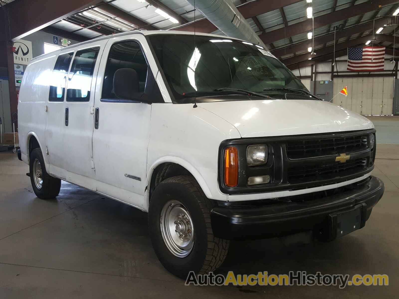 2002 CHEVROLET EXPRESS G3, 1GCHG35R821240899