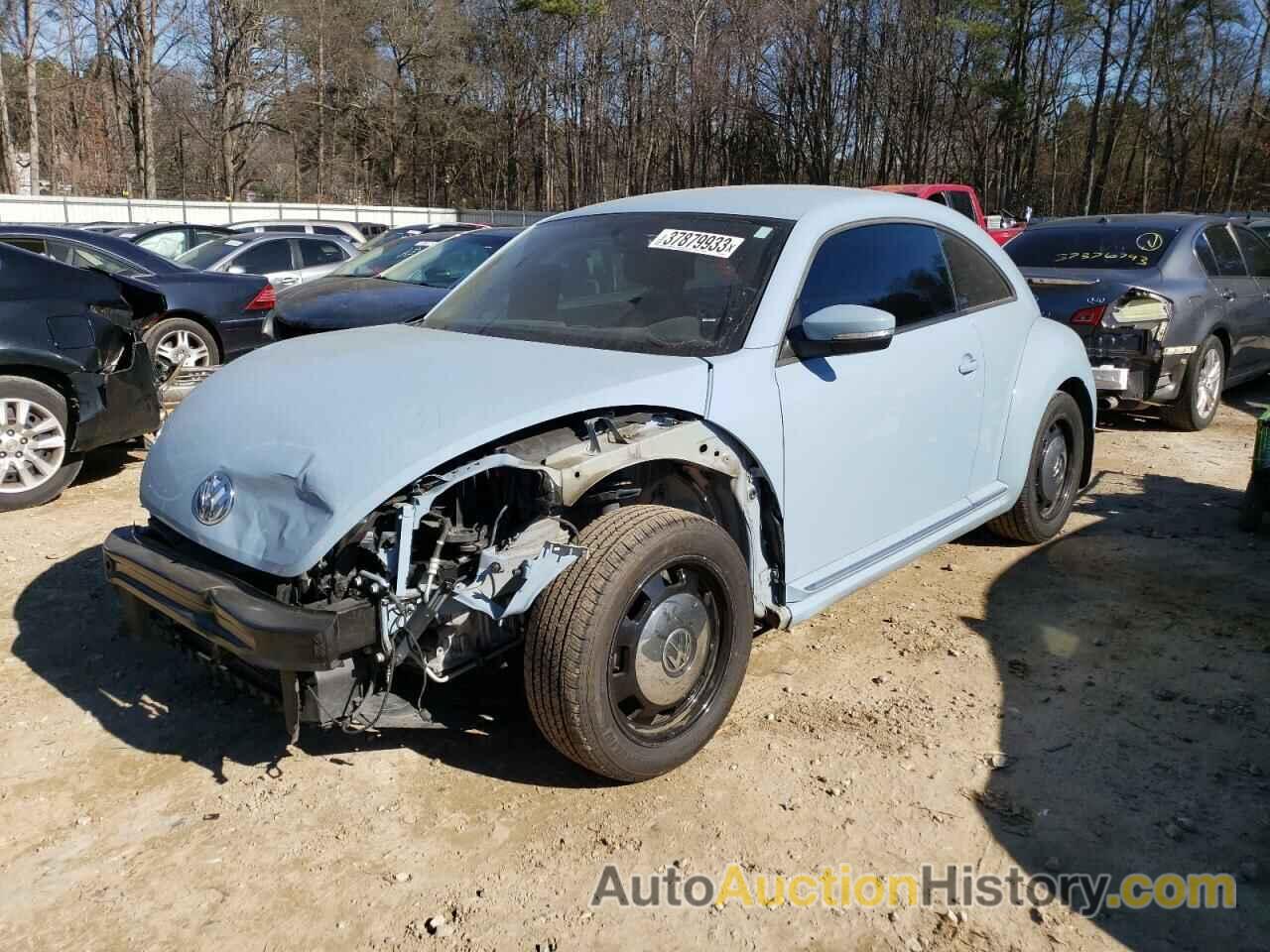 2013 VOLKSWAGEN BEETLE, 3VWJX7AT4DM662276