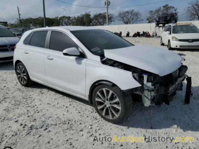 HYUNDAI ELANTRA, KMHH35LE9LU125103