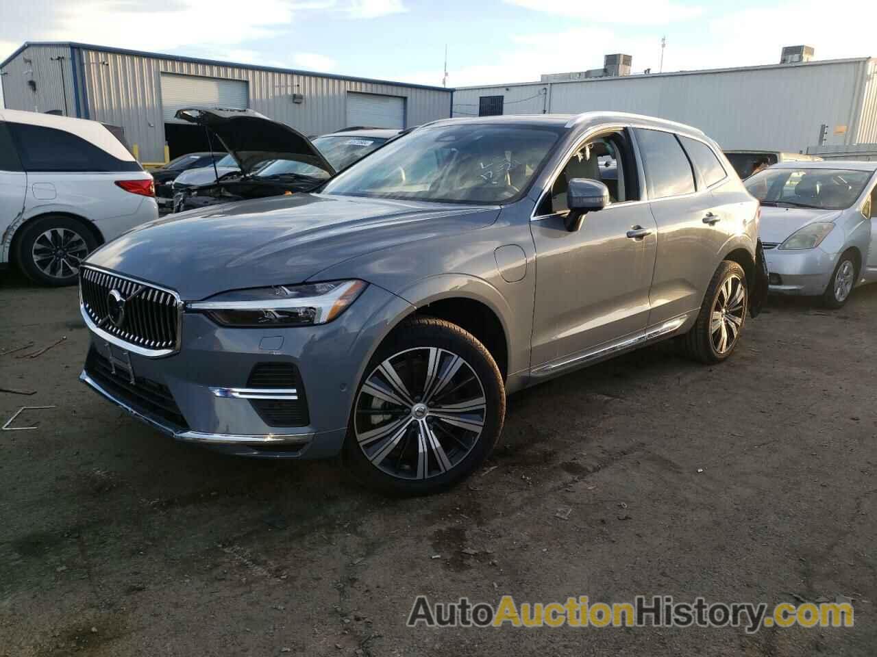 VOLVO XC60 PLUS PLUS, YV4H60DN7P1284896