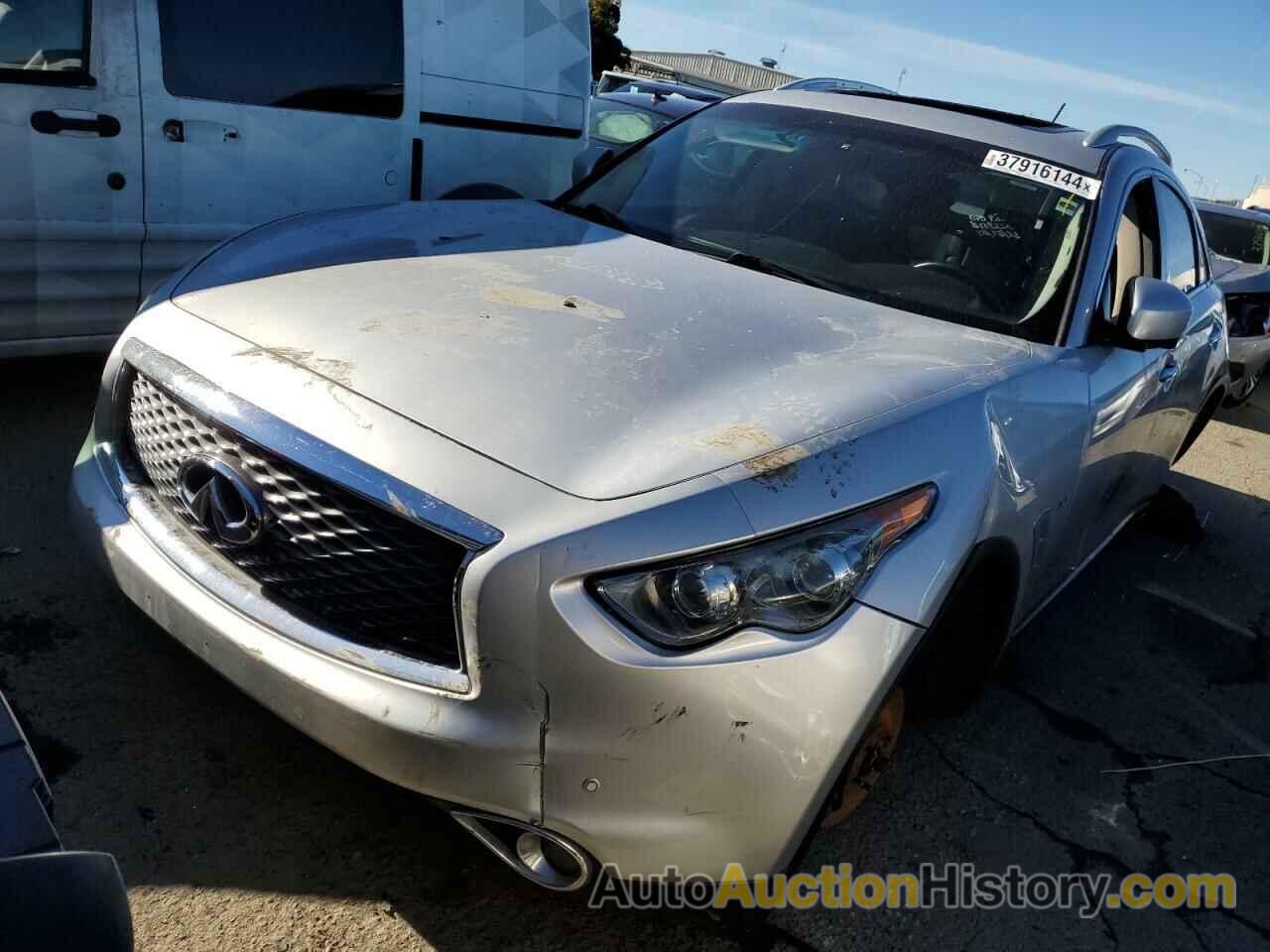 INFINITI QX70, JN8CS1MW4HM413267