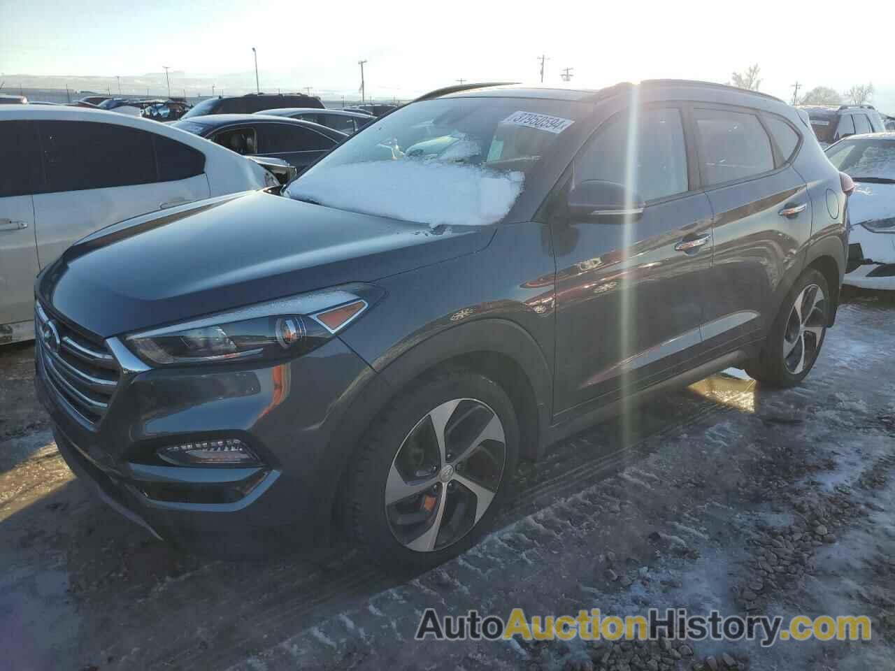 HYUNDAI TUCSON LIMITED, KM8J3CA23GU193675