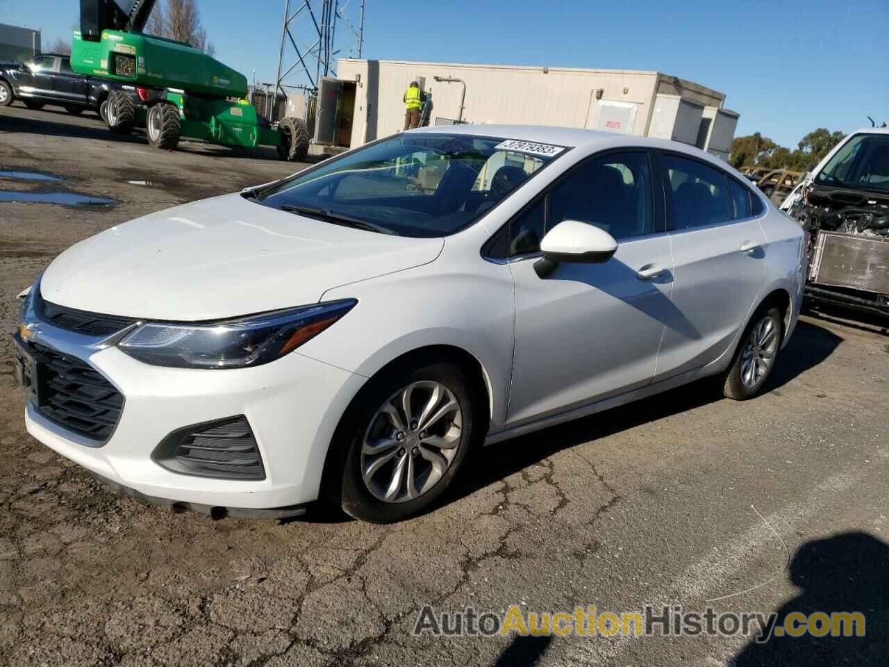 2019 CHEVROLET CRUZE LT, 1G1BE5SM9K7106425