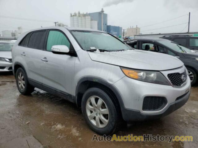 KIA SORENTO BASE, 5XYKT3A10BG137798