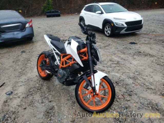 KTM MOTORCYCLE DUKE, MD2JPJ404LC272032