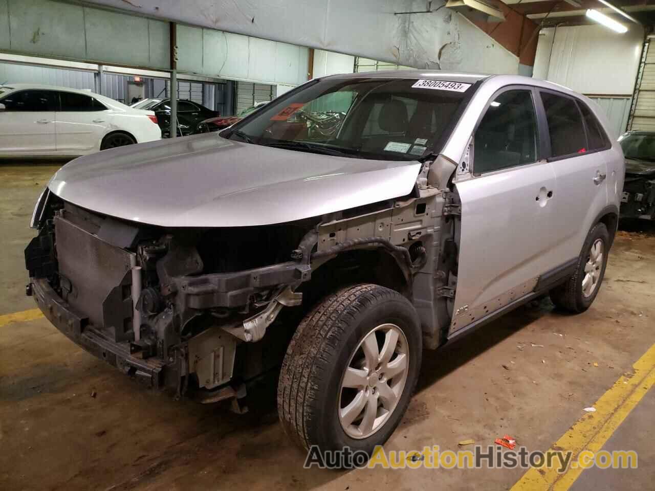 2011 KIA SORENTO BASE, 5XYKTCA18BG003752