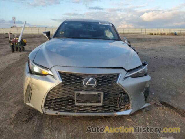 LEXUS IS 300, JTHCA1D23M5117395