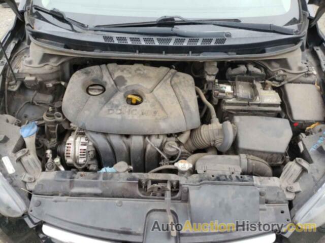 HYUNDAI ELANTRA SE, 5NPDH4AE5FH586038