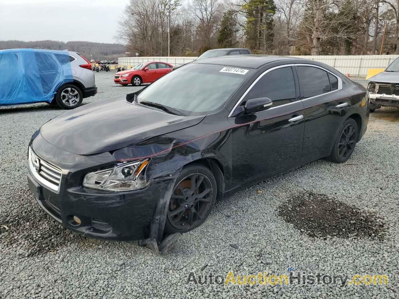 NISSAN MAXIMA S, 1N4AA5AP0DC844351