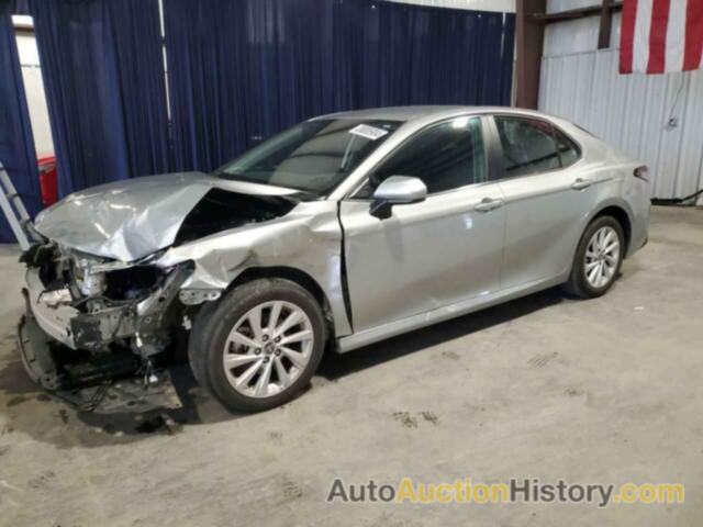 TOYOTA CAMRY LE, 4T1C11AK8NU006639