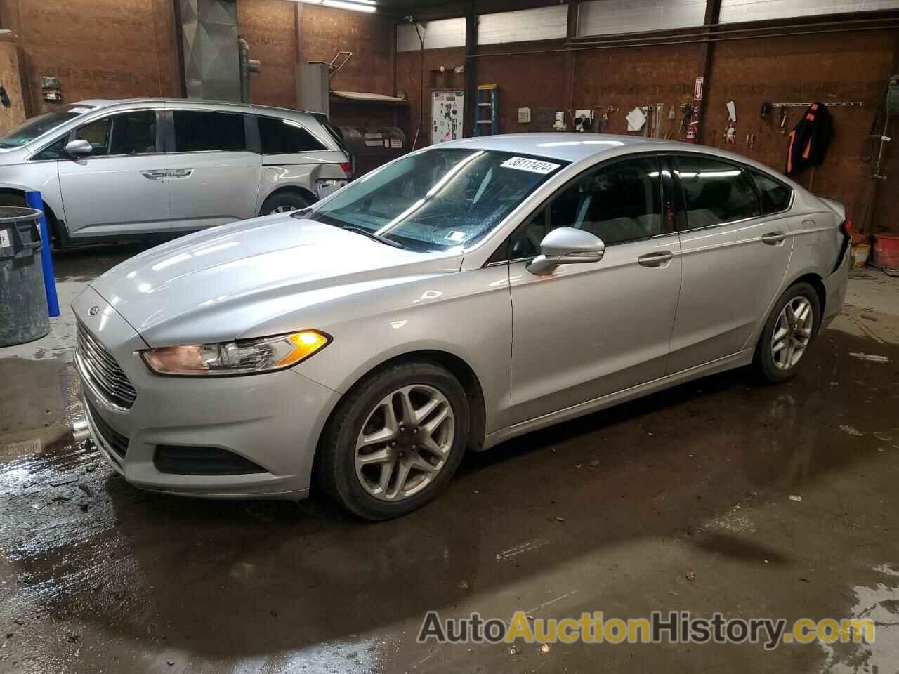 FORD FUSION SE, 1FA6P0H77F5107149