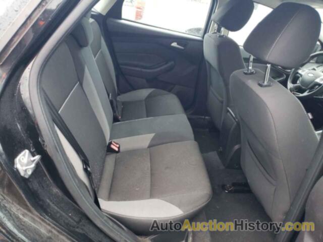 FORD FOCUS SE, 1FADP3K22DL264716