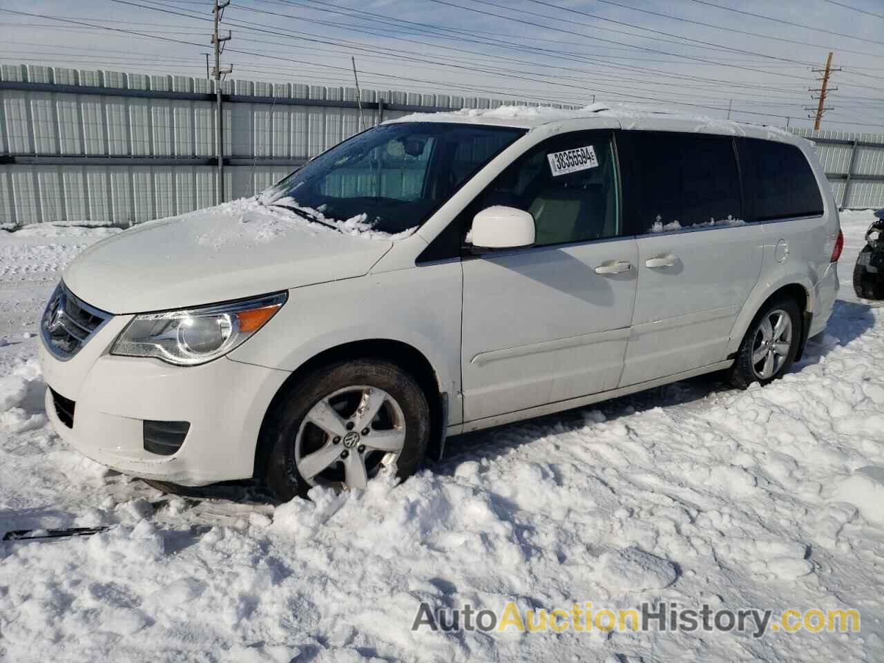 VOLKSWAGEN ROUTAN SE, 2V4RW3DG1BR636486