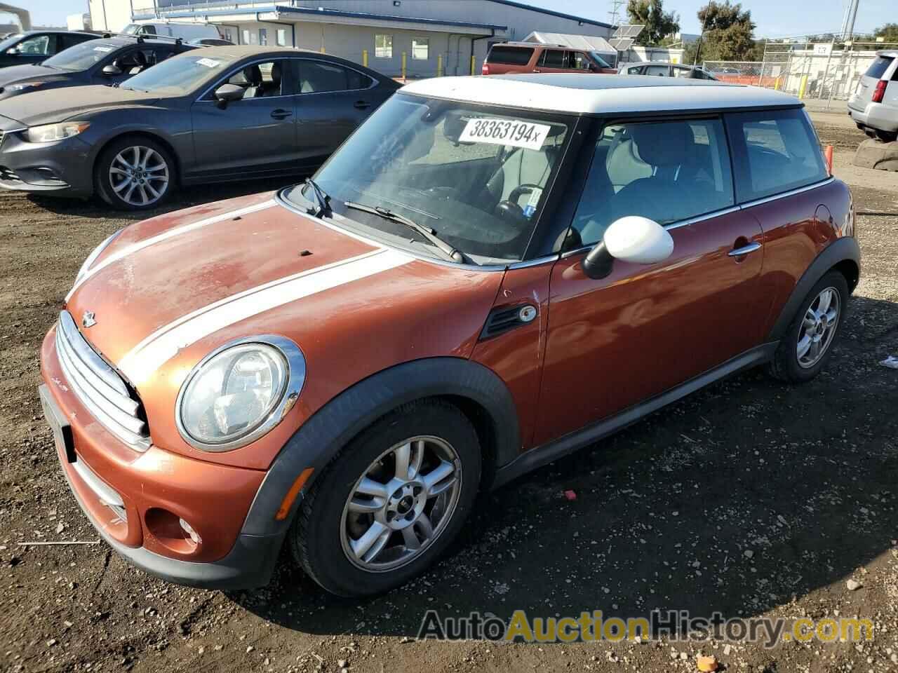 MINI COOPER, WMWSU3C59DT678480