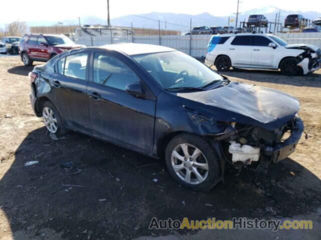 MAZDA 3 I, JM1BL1VG2B1377437