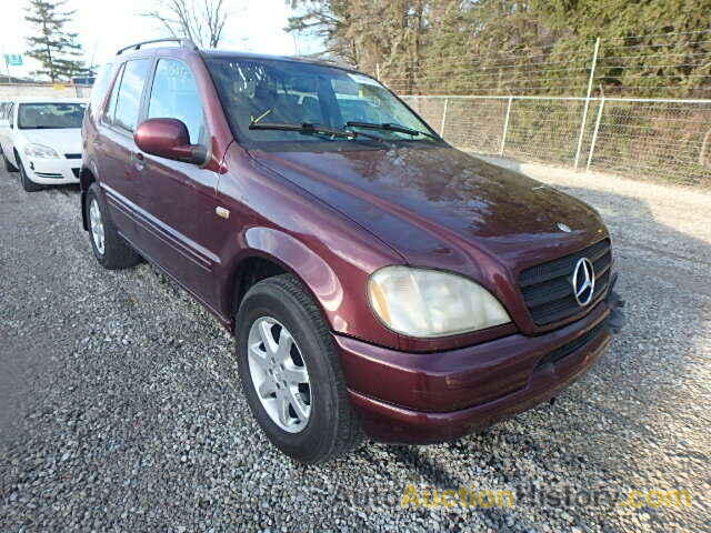 1999 MERCEDES-BENZ ML430, 4JGAB72E5XA071372