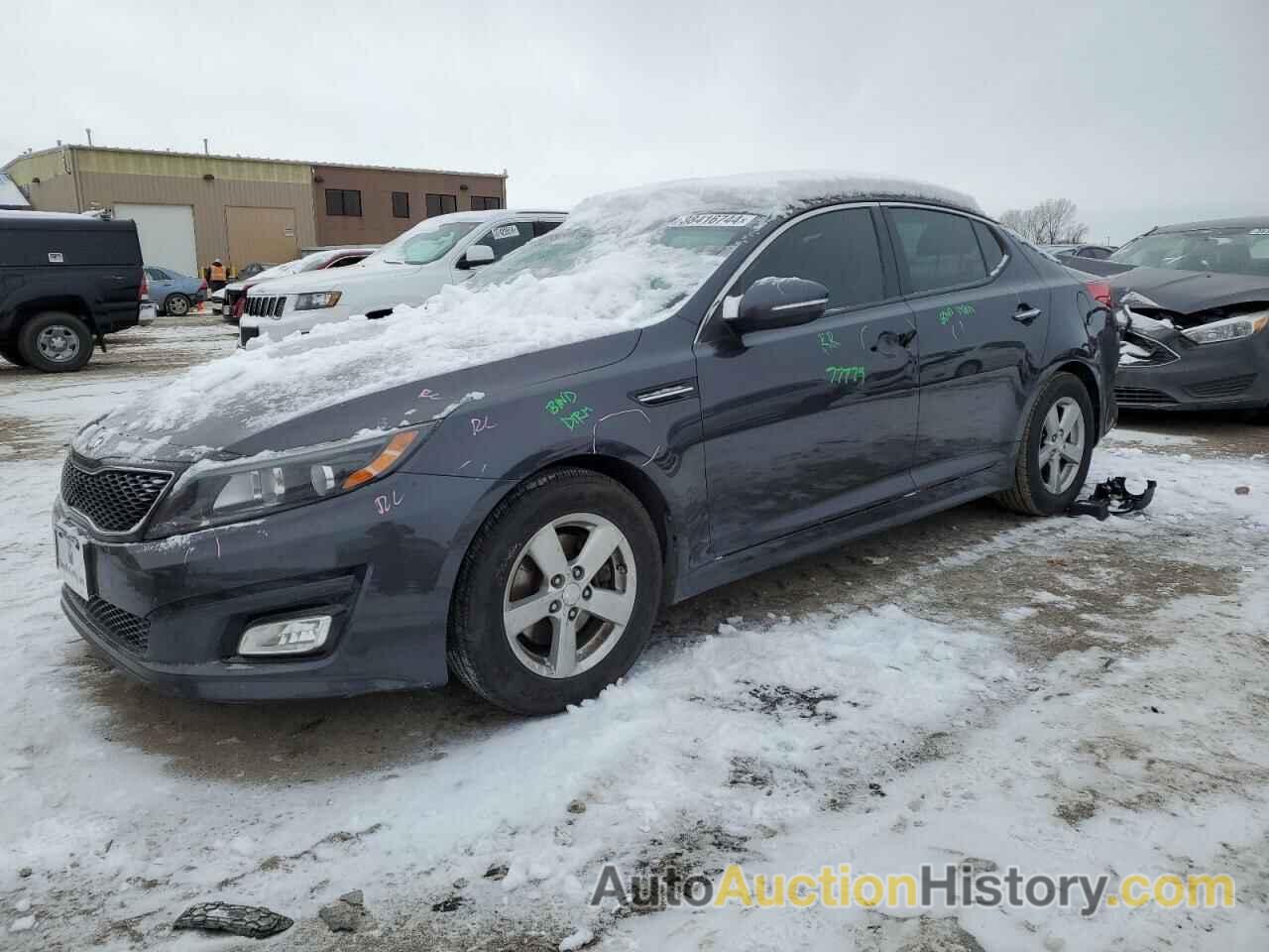 KIA OPTIMA LX, 5XXGM4A72FG425071