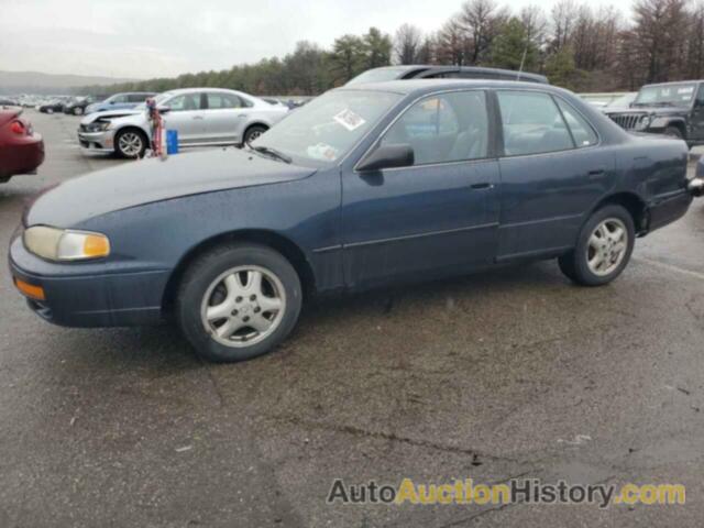 TOYOTA CAMRY LE, 4T1SK12E4SU551654