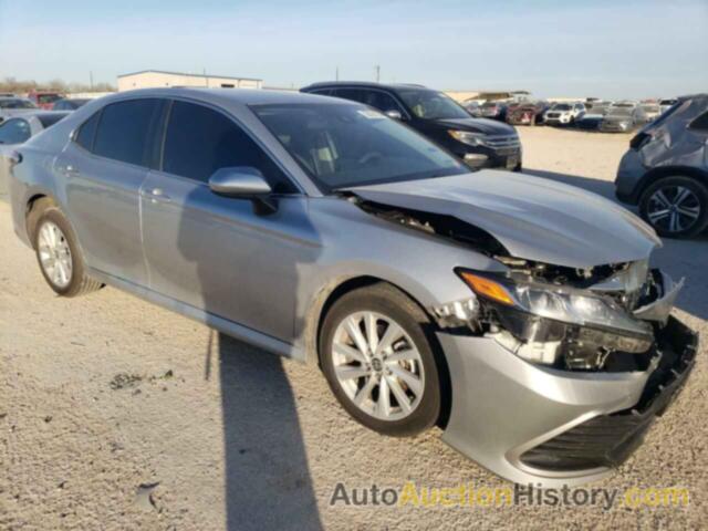 TOYOTA CAMRY LE, 4T1C11AK8PU742905