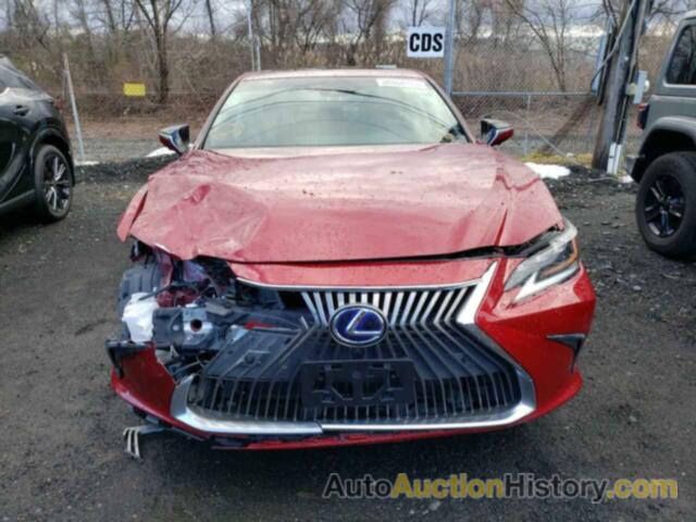 LEXUS ES300 300H LUXURY, 58AE21B12LU006167