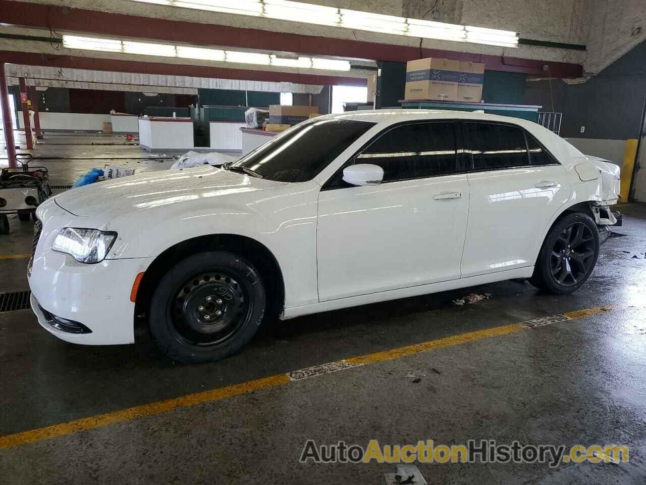 CHRYSLER 300 S, 2C3CCABG5MH520270