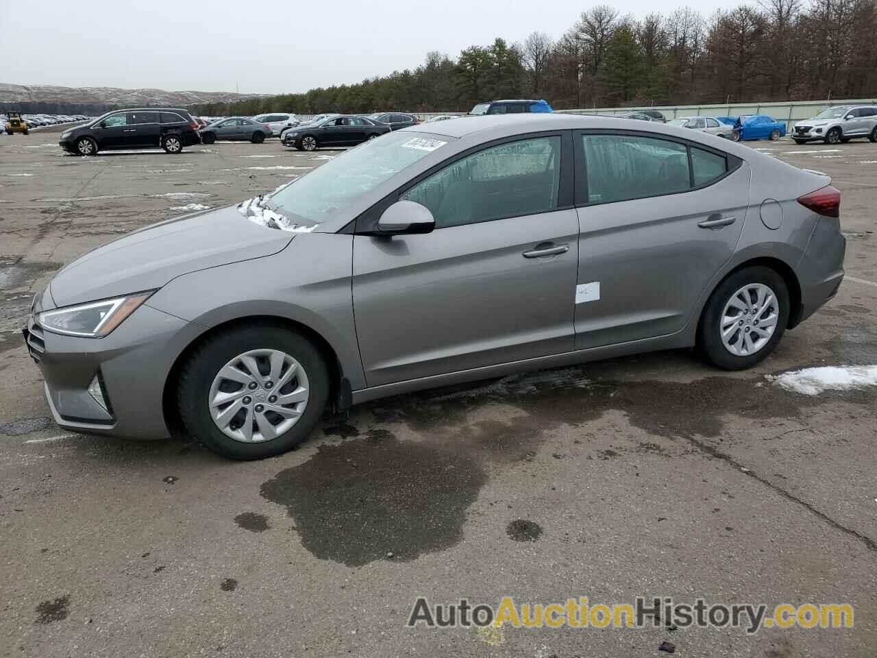 HYUNDAI ELANTRA SE, KMHD74LF8LU107195