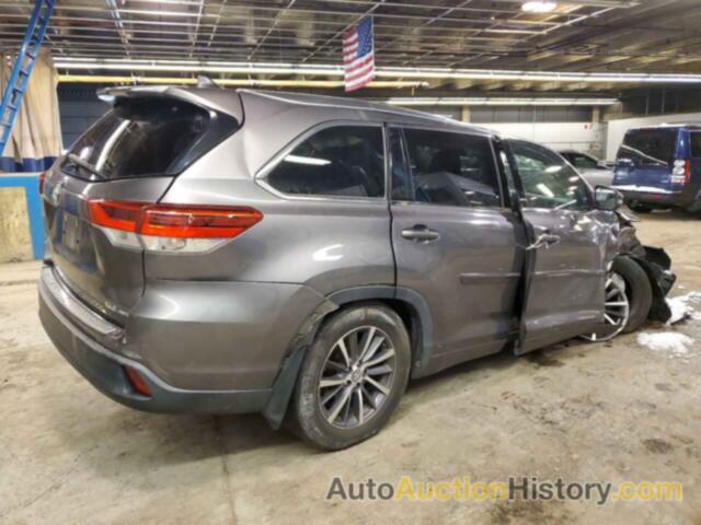 TOYOTA HIGHLANDER SE, 5TDJZRFH1JS829279