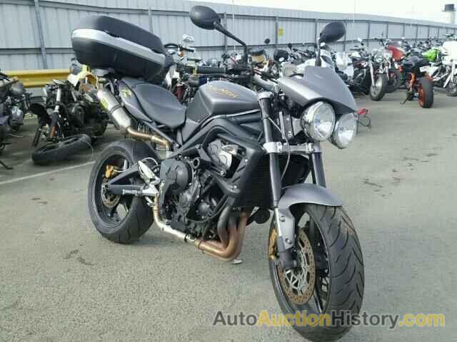 2009 TRIUMPH MOTORCYCLE STREET TRI, SMTD02NE39J388920