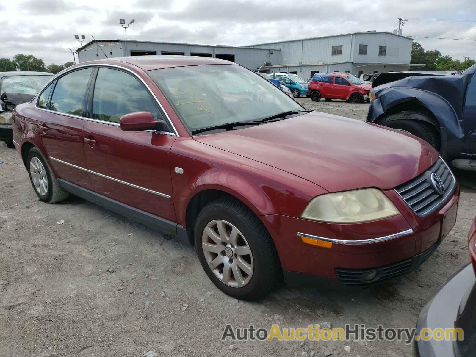 2001 VOLKSWAGEN PASSAT GLS, WVWPD63B91P200726