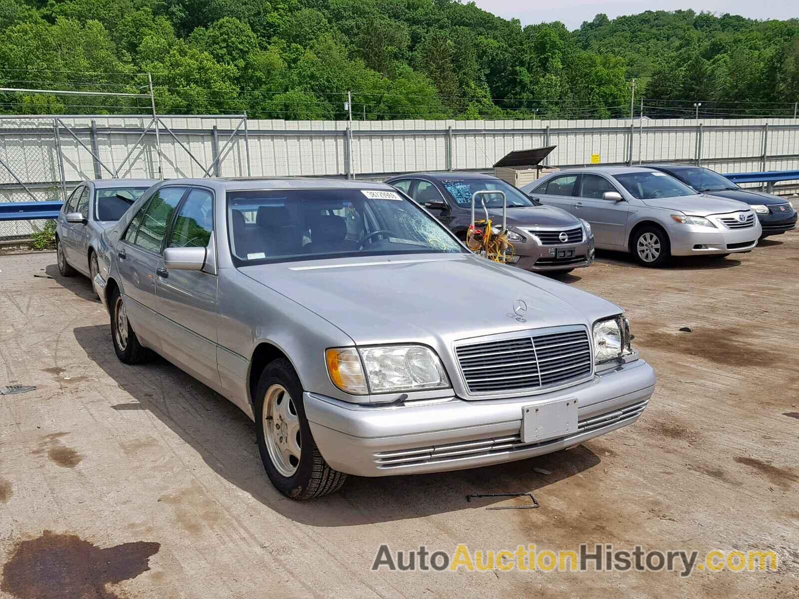 1998 MERCEDES-BENZ S 420, WDBGA43G5WA399694