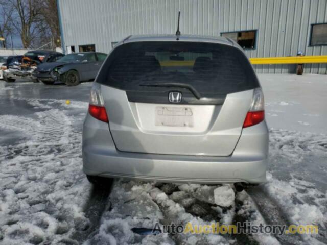 HONDA FIT, JHMGE8H38DC083211