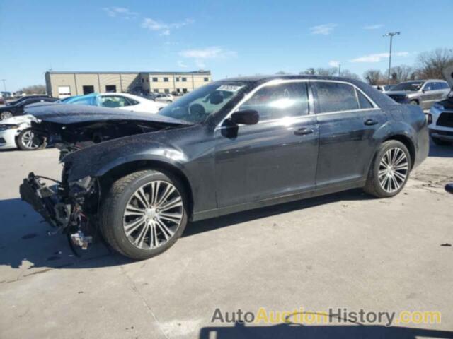 CHRYSLER 300 S, 2C3CCABG5DH551325