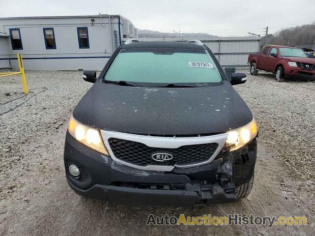 KIA SORENTO BASE, 5XYKT3A1XBG088156