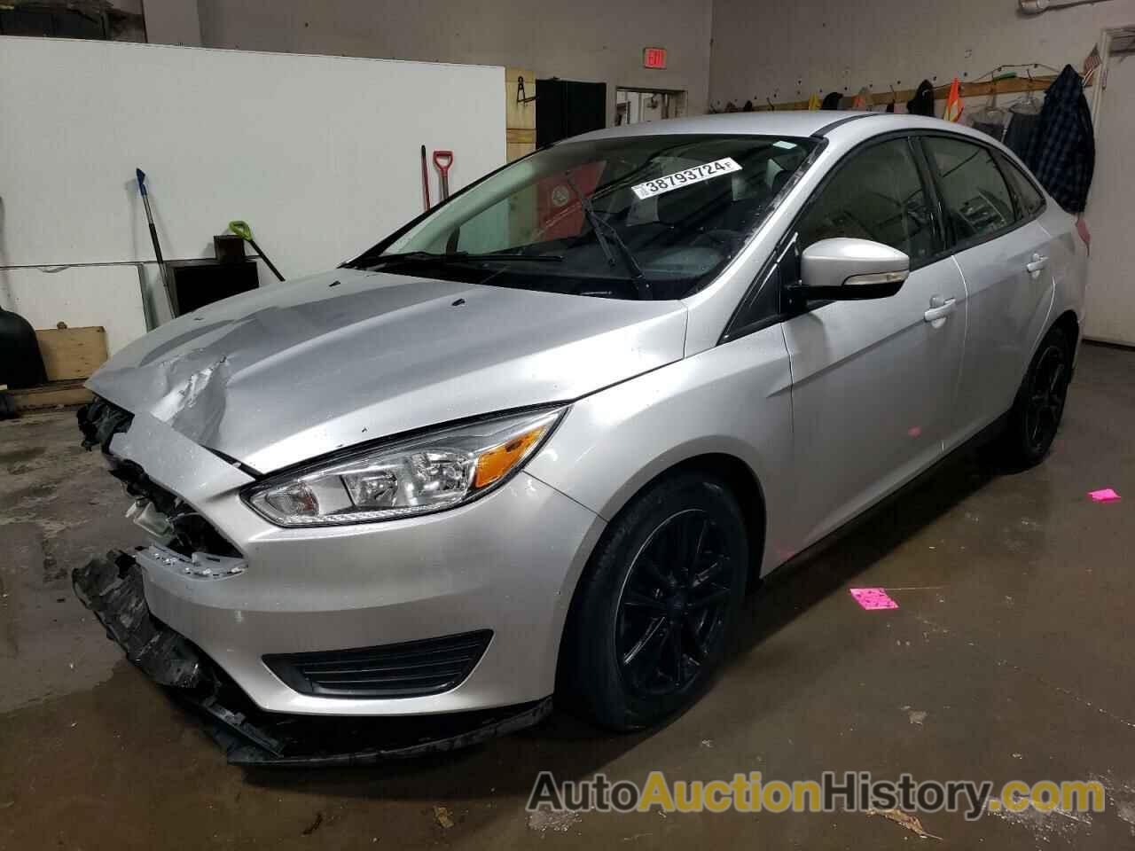 FORD FOCUS SE, 1FADP3F2XHL300300