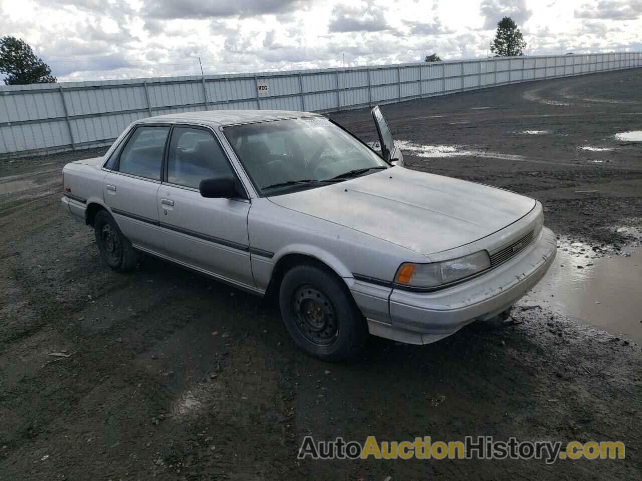 1987 TOYOTA CAMRY LE, JT2SV22E2H0075382