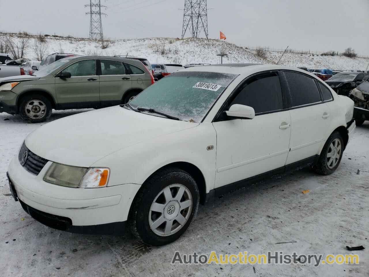 2000 VOLKSWAGEN PASSAT GLS, WVWMD23BXYP300954