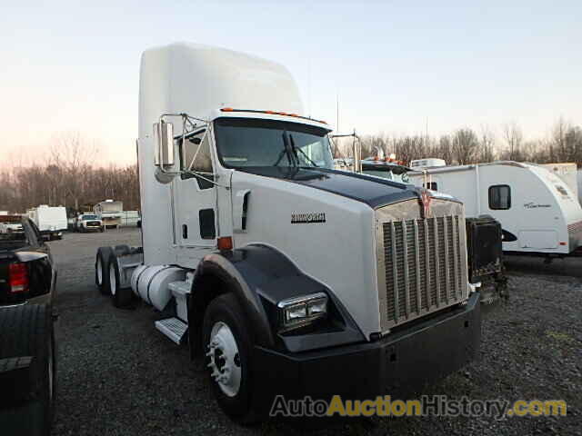 2004 KENWORTH CONSTRUCT, 1XKDDB9X14J070175