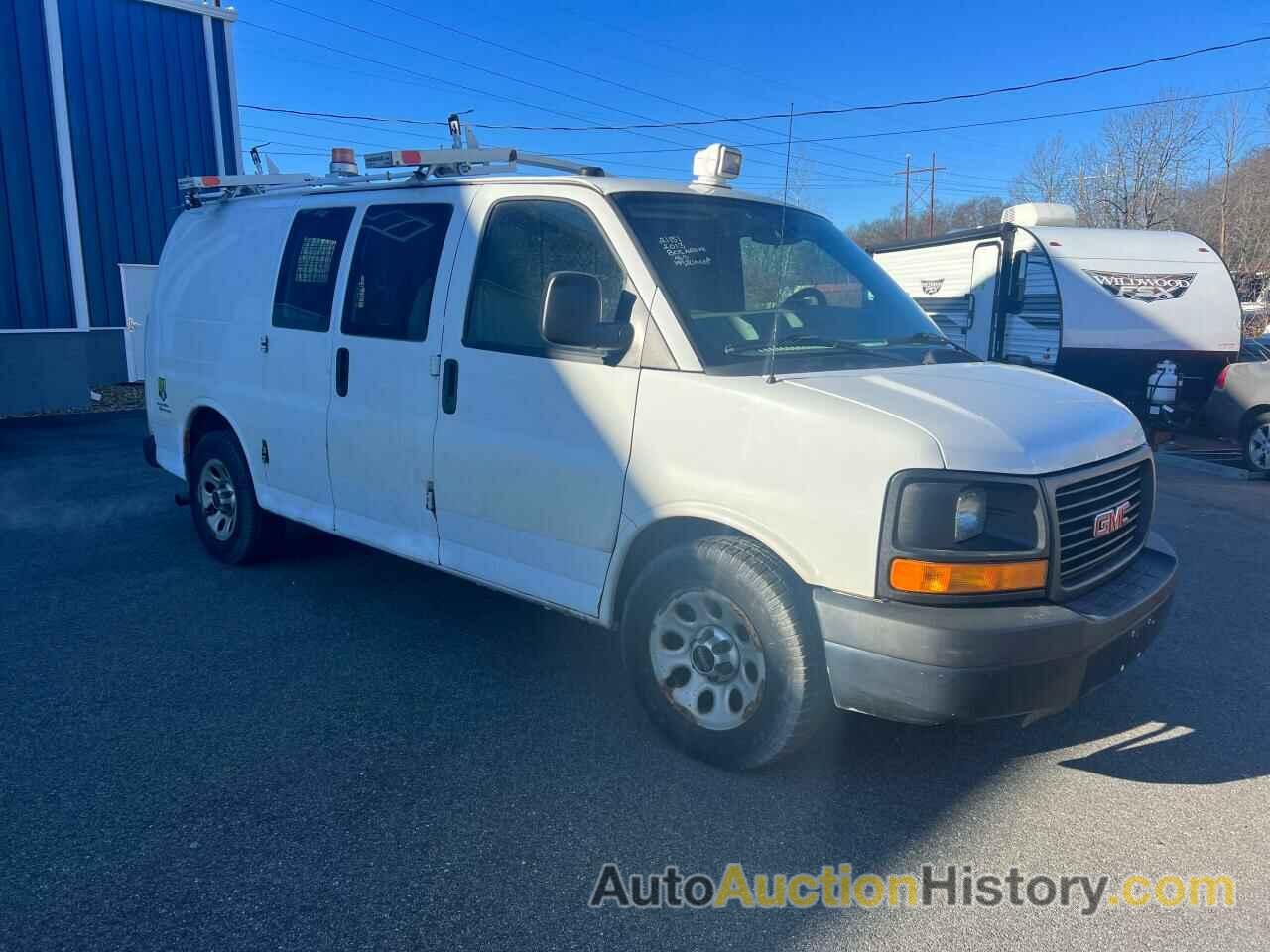 GMC SAVANA G1500, 1GTS8AF45D1184434