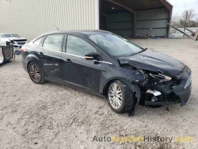 FORD FOCUS TITANIUM, 1FADP3J2XJL279445