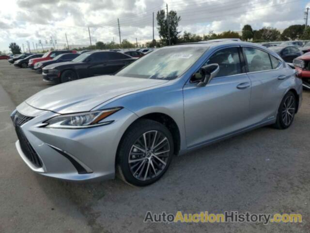 LEXUS ES300 300H BASE, 58ADA1C17NU024082